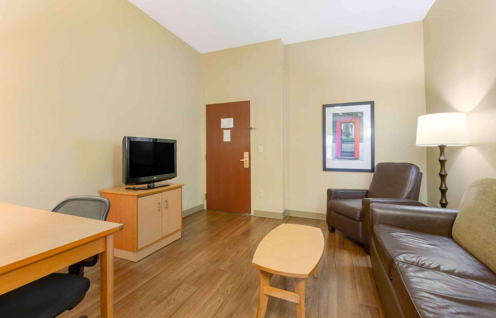 Extended Stay America Suites - Findlay - Tiffin Avenue Екстер'єр фото